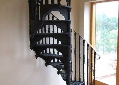1830mm diameter internal cast iron staircase in black
