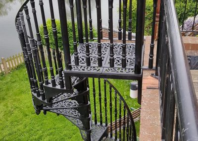 Cast Iron Spiral Staircase and Balusters